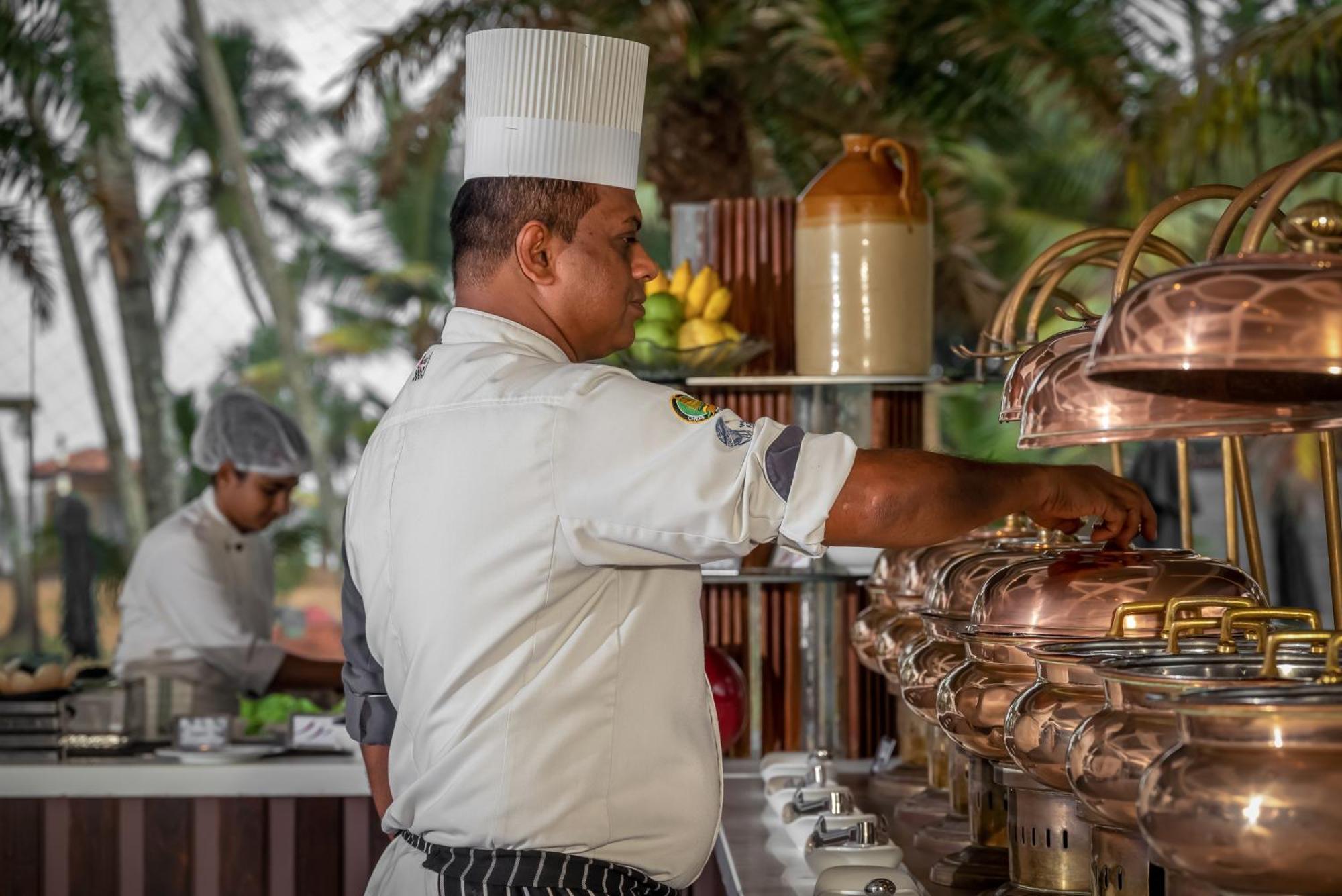 Royal Palms Beach Hotel Kalutara Eksteriør billede